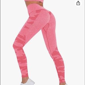Manifique Pink Camo Leggings